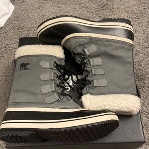 BNIB Sorel Winter Boots